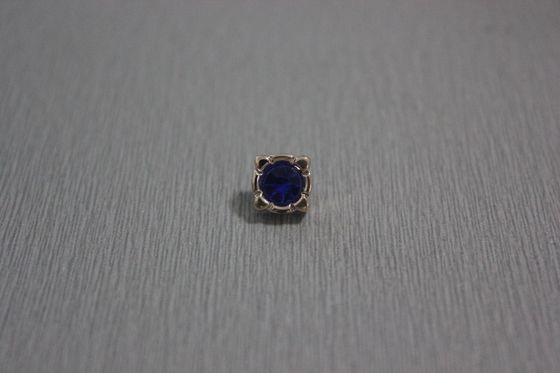 14L kız gömlek Blue Diamond akrilik Özel Giyim Düğmeler ABS