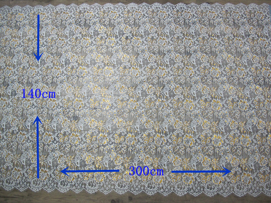 Altın Metalik Naylon Kirpik Dantel Elbiseler Moda 140cm Genişlik Kırpma