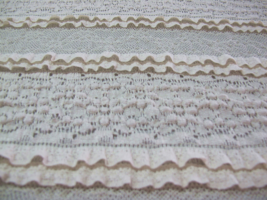 Çok katmanlı Gelin Stretch Dantel Trim Kumaş Çevre Dostu 50 &#39;- 52&#39; &#39;CY-LW0182