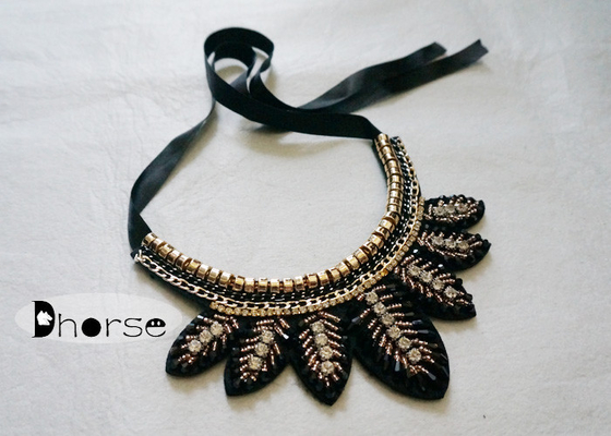 El Yapımı Sökülebilir Bling Rhinestone Boncuklu Yaka Kolye, yaprak şekli