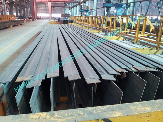 Metal Endüstriyel Geniş Clearspan Barınağı Prehdine Edilmiş AISC 80 X 110